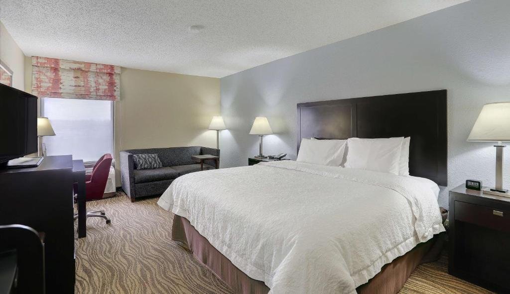 King Guest Room